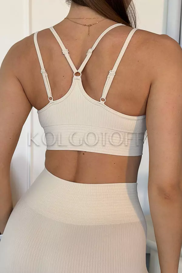Бесшовный спортивный топ оптом KOLGOTOFF TOP Define Ribbed LUXE
