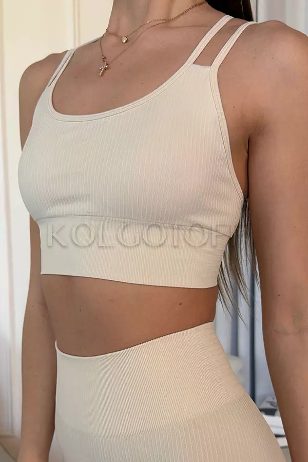 Бесшовный спортивный топ оптом KOLGOTOFF TOP Define Ribbed LUXE