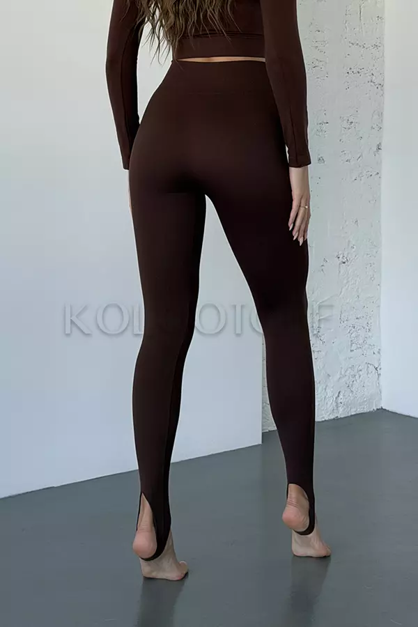 Леггинсы бесшовные в рубчик со штрипками оптом KOLGOTOFF Leggings STRAPS Ribbed LIGHT