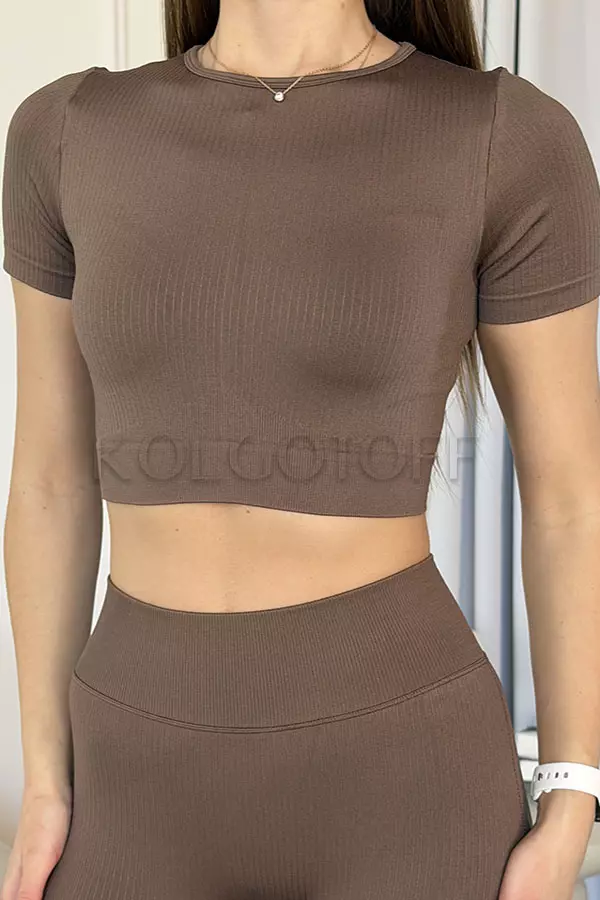 Бесшовная футболка в рубчик оптом KOLGOTOFF Crop T-Shirt DEFINE RIBBED LUXE