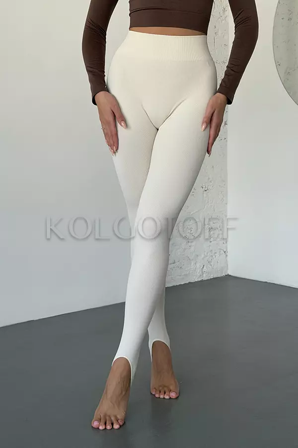 Леггинсы бесшовные в рубчик со штрипками оптом KOLGOTOFF Leggings STRAPS Ribbed LIGHT
