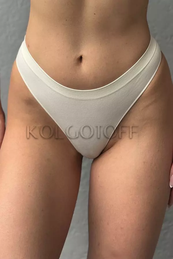 Бесшовные трусики-стринги оптом TM KOLGOTOFF String Basic