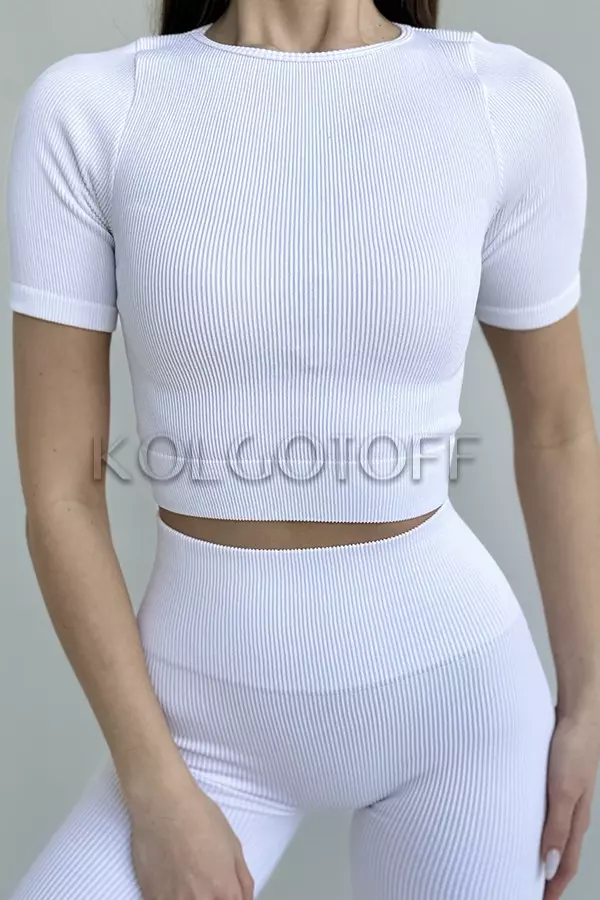 Бесшовная футболка в рубчик оптом KOLGOTOFF Crop T-Shirt RIBBED