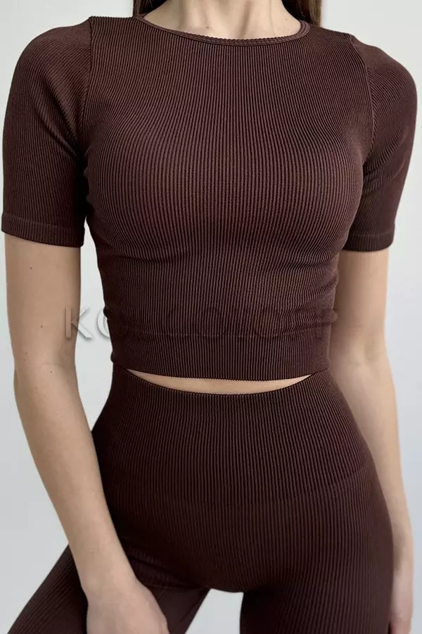 Бесшовная футболка в рубчик оптом KOLGOTOFF Crop T-Shirt RIBBED
